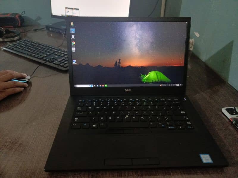 The Dell Latitude 7490 with an 8th Gen Intel Core i7 processor, 64-bit 8