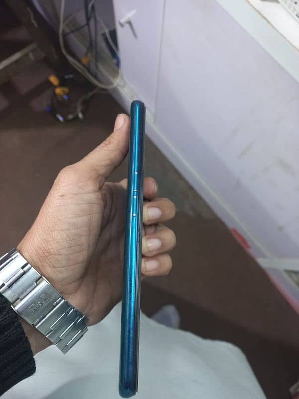 Oppo F11 pro in Jahanian 1