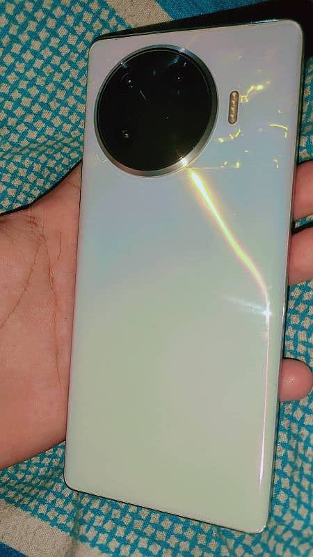 techno spark 20 pro Plus 2