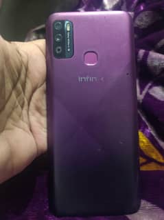 infinix hot 9 play 4/128 8/10 condition 6000 MAH BATTERY