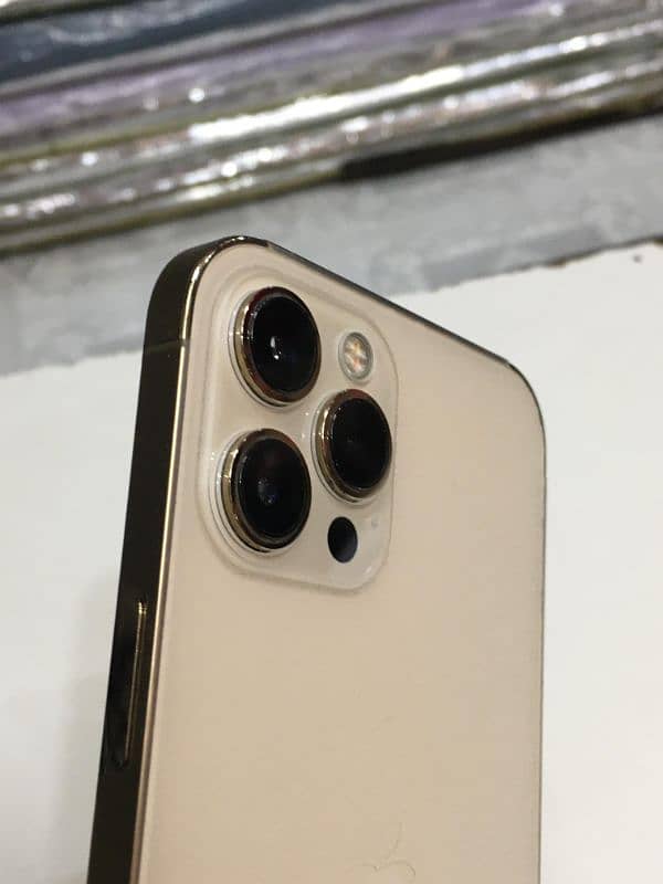 iPhone 12 Pro Max 128gb Pta Approved 7