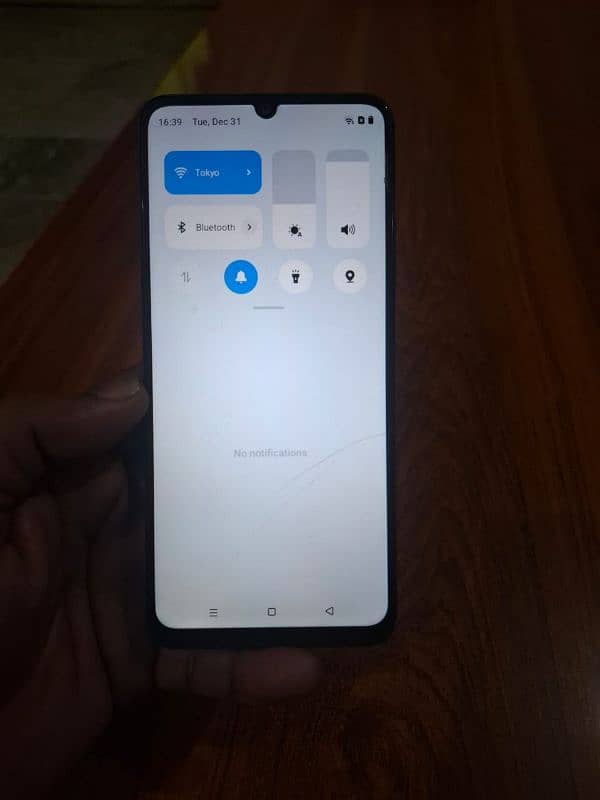 realme c63 4