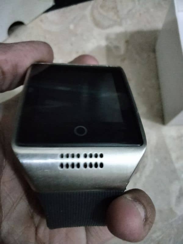 sim wali watch came from America 5