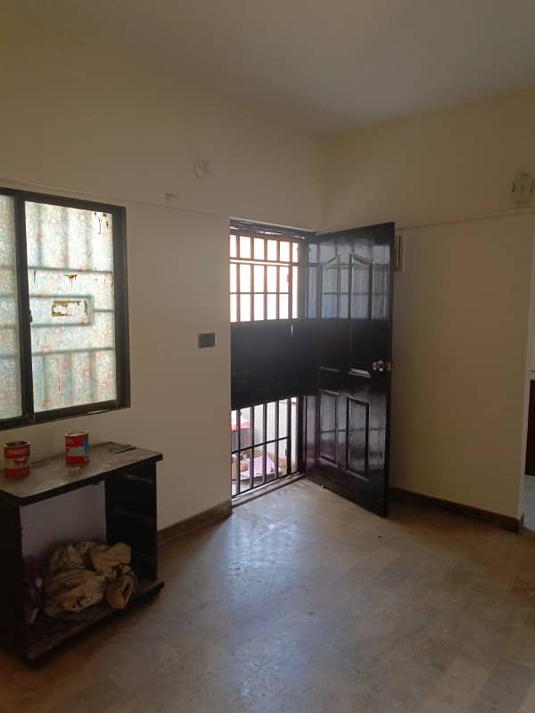 2 bed lounge flat for rent 2