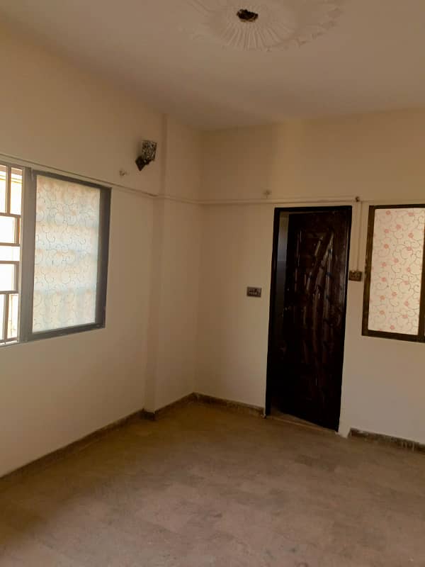 2 bed lounge flat for rent 3