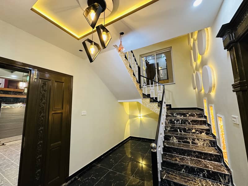 10 Marla Fresh House For Sale 6