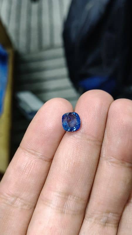 CGL Certified Natural Blue Sapphire Neelam srilankan cushion cut AAA 2