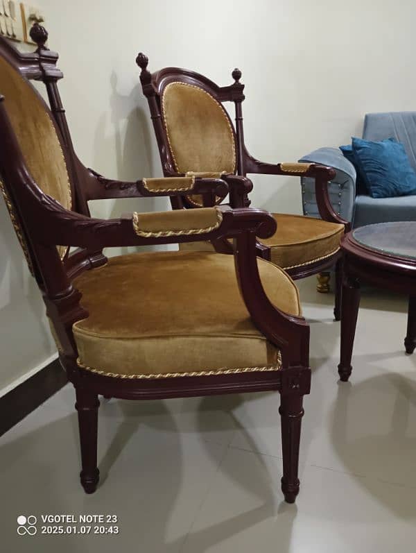 Coffee Chairs just like New 1