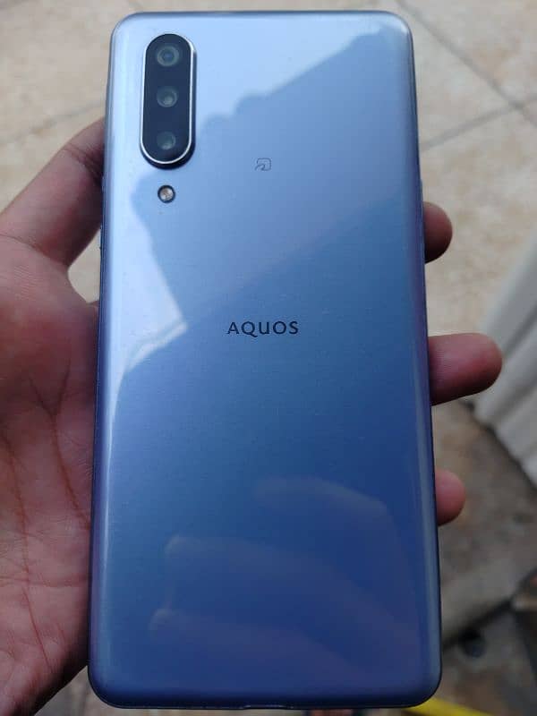 Aquos zero 5G basic 1