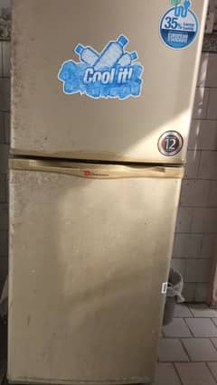 Medium sized dawlance fridge