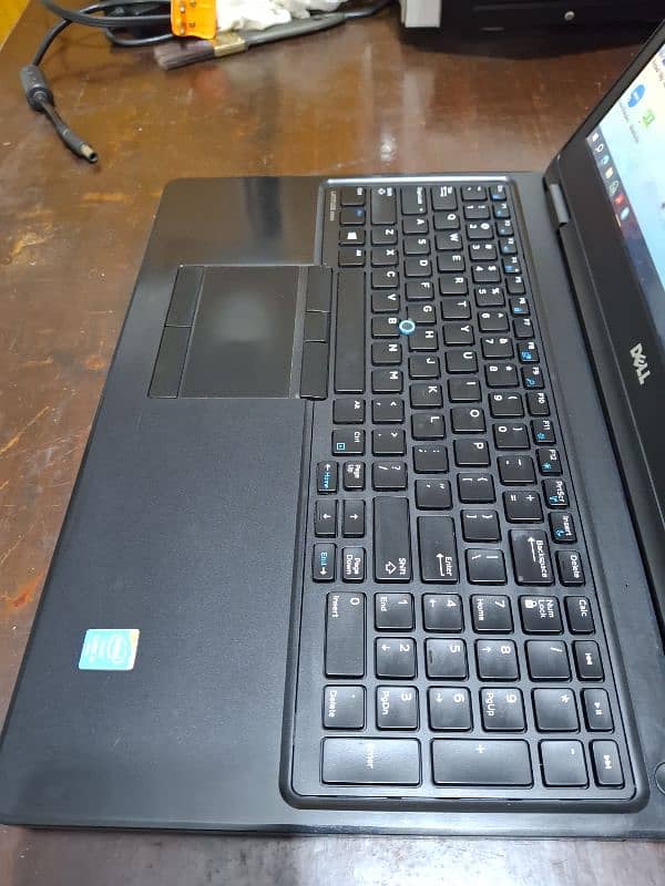 Dell latitude e5550 6