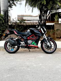 BENELI TNT 250cc