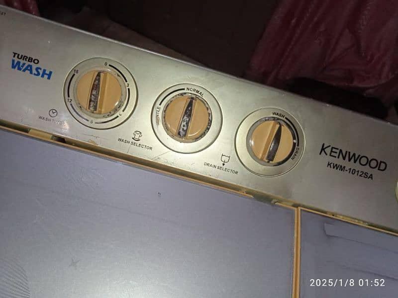 Kenwood washing machine twin tub model number KWM-1012-SA 1