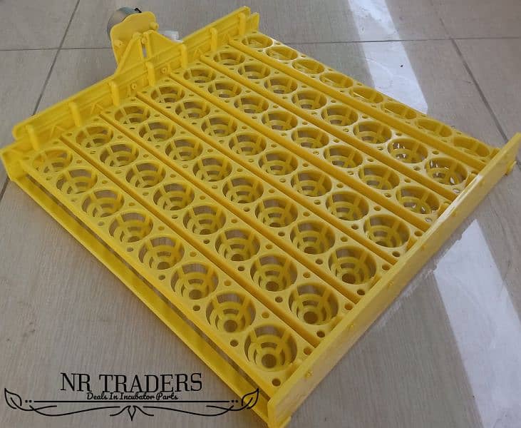 Automatic Eggs Rolling Tray Eggs Turning Tray 4