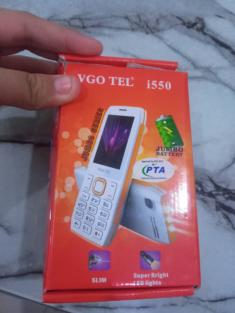 The phone condition 10/10 the phone brand VGO TEL i550 6