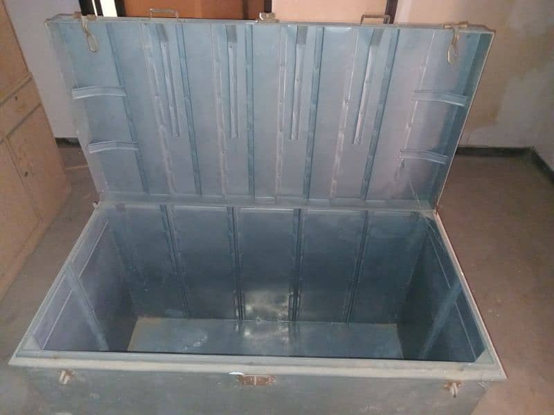 tin storage box huge and hard 0