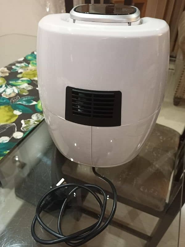 Smith+Nobel Air Fryer 1