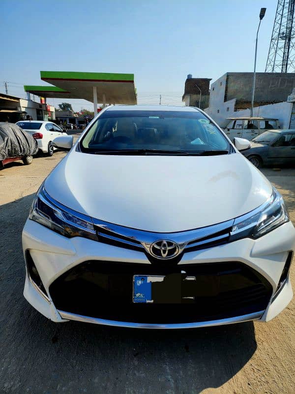 Toyota Altis Grande 2018 10