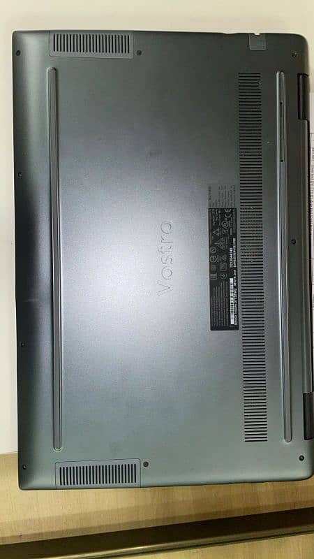 Dell Vostro 5590 1