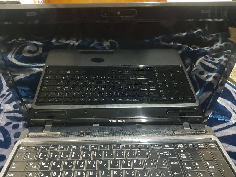 toshiba laptop 2