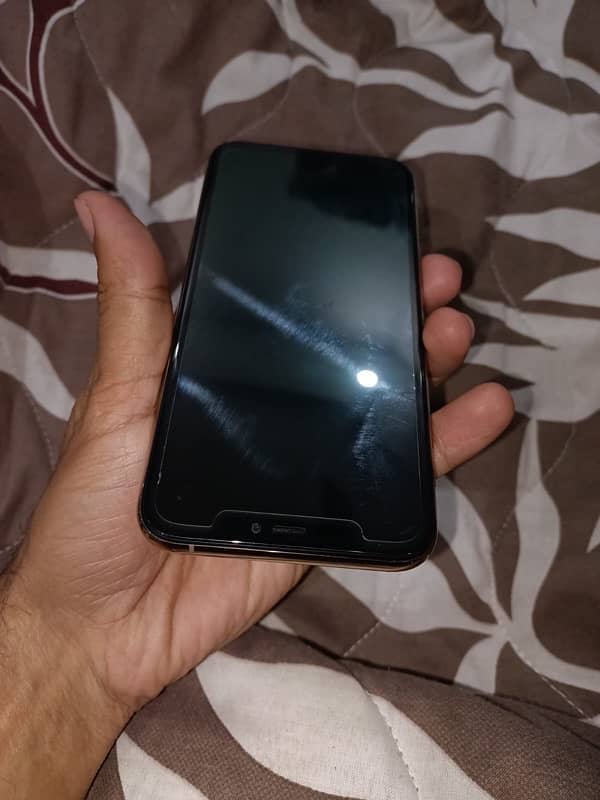 iPhone 11 Pro 256 Gb PTA Approved 3