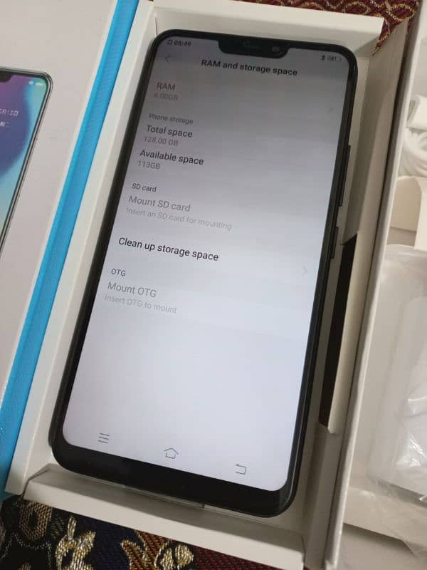 vivo y83, complte BoX, brand new 3