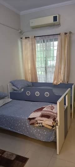 Twin single beds for sale