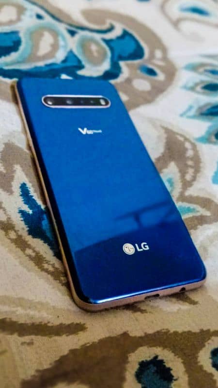 LG V60 ThinQ 5G| PUBG King |Camera, Power, Performance | PTA Approved 1