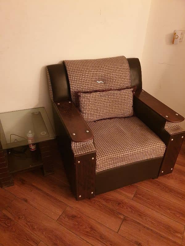 5 seater sofa set for sale with side table 0