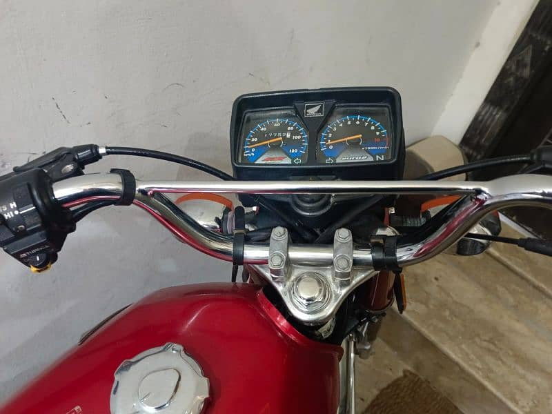 Honda CG 125 like New 4