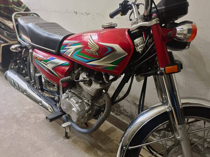 Honda CG 125 like New 5