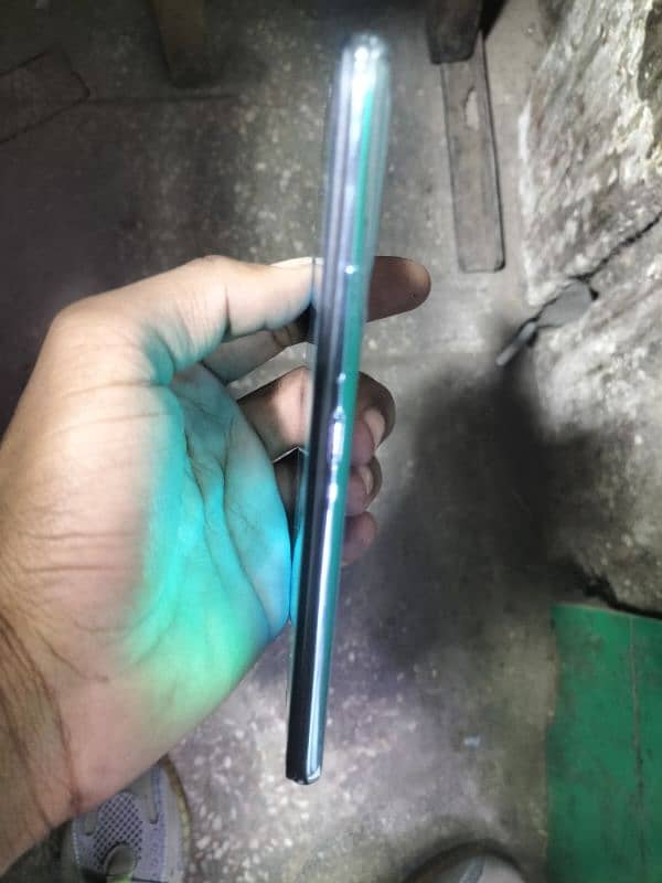 vivo s1 8. . . 256 with box 2