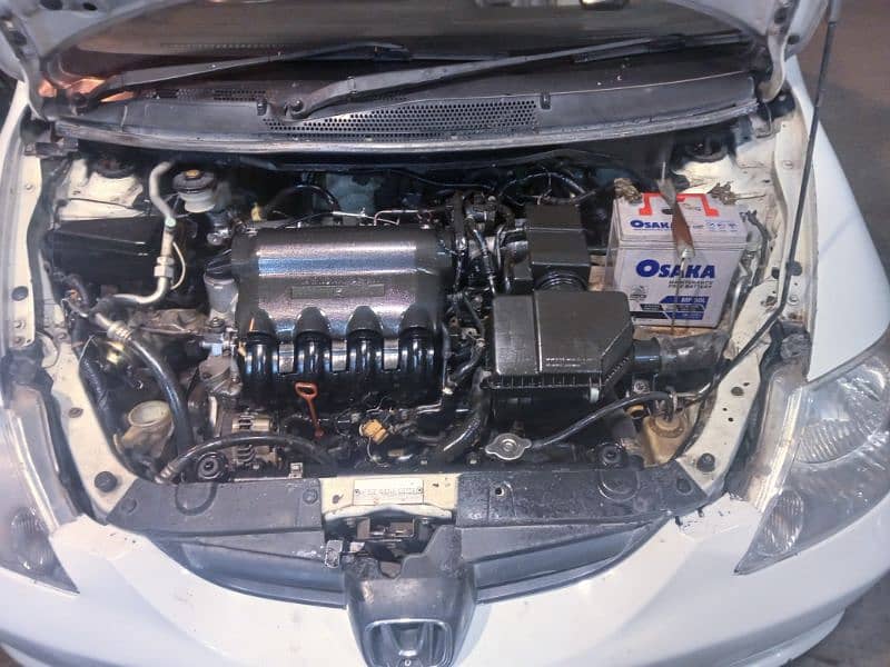 Honda City IDSI 2004 auto 7