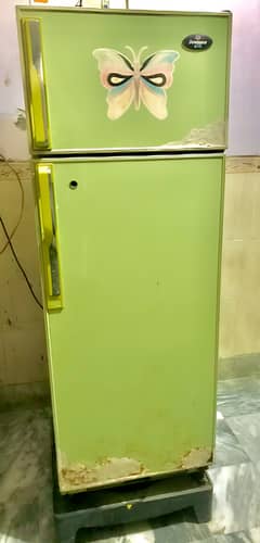 Dawlance Fridge (Good Condition)