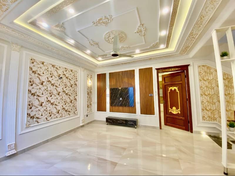 5 Marla Stunning House available for sale in SJ Garden Lahore 13