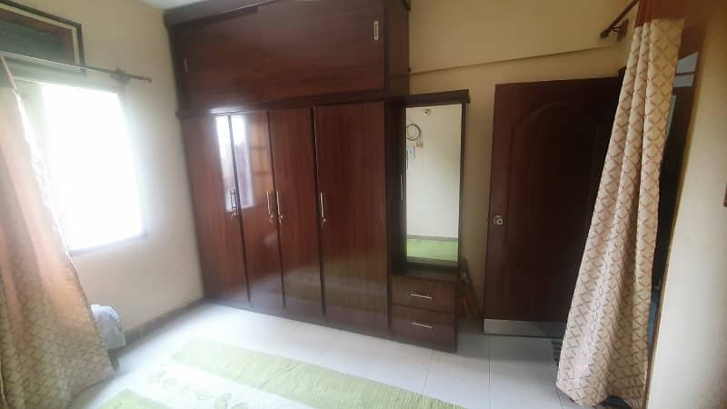 2 Bed DD Sale Flat in Gulshan Block 7 Renovated Like New 1