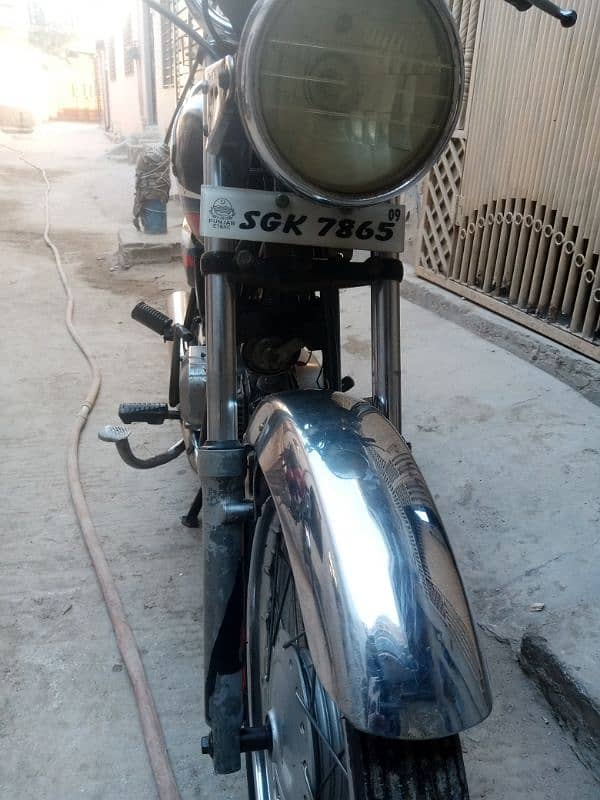 Honda cd100 model 2009 Sargodha number 8