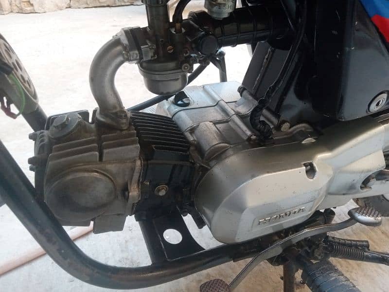 Honda cd100 model 2009 Sargodha number 10