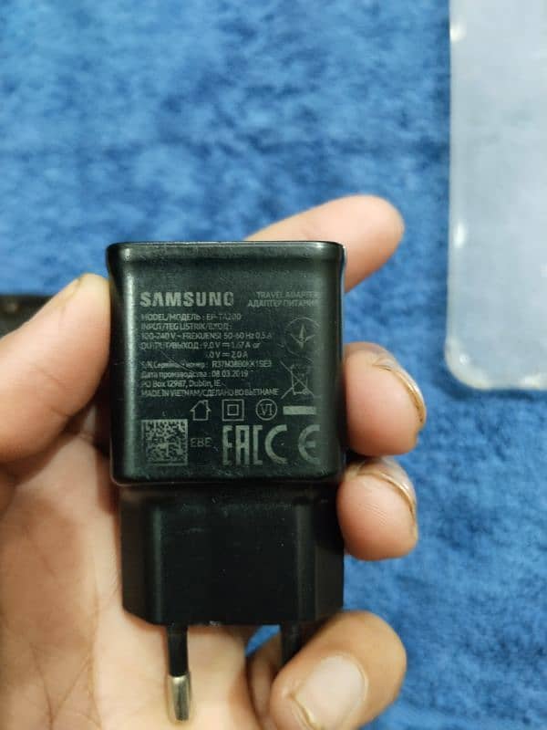 Samsung A30 4/64 6