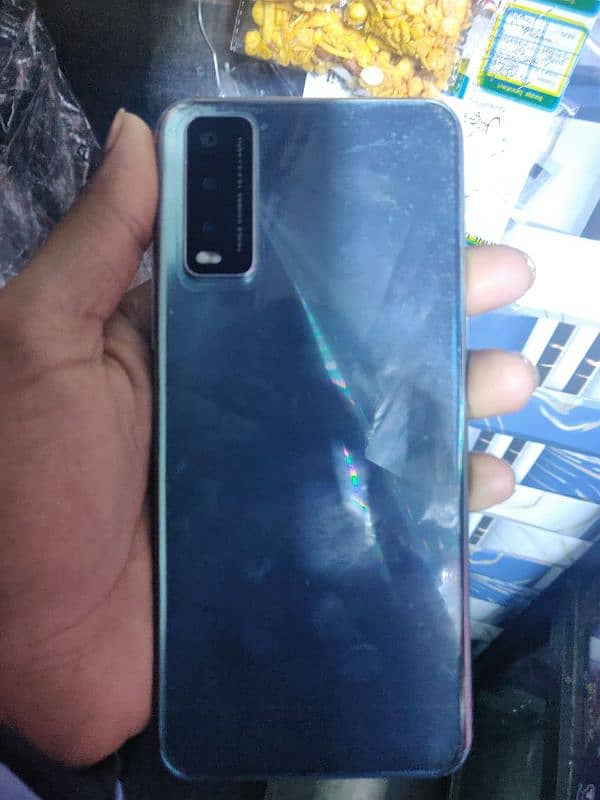 vivo y20s 4/128 3