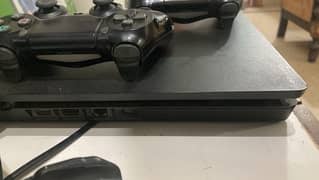 PS4 Slim | 500GB | 2 Controllers