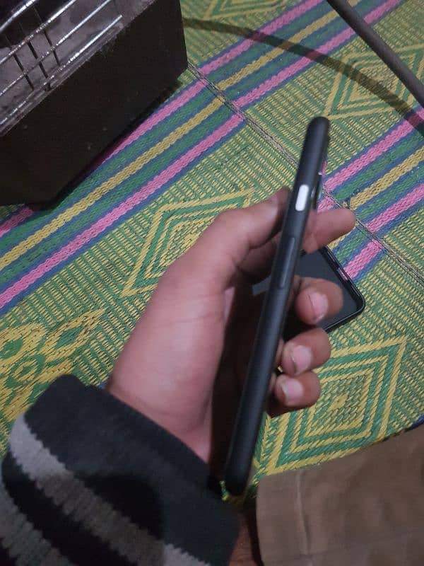 google pixel 4 10/10 condition for sale 6