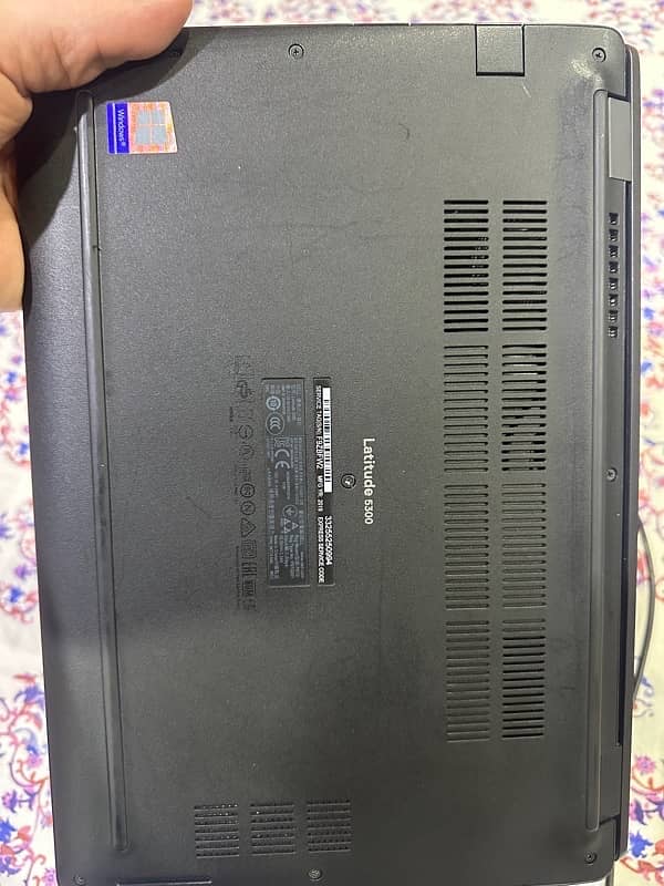 laptop i7 8 gen l5300 1