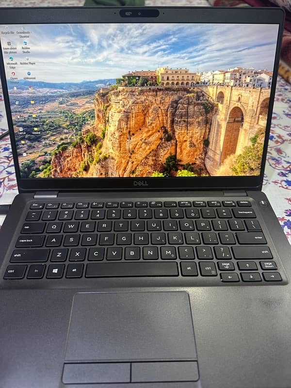 laptop i7 8 gen l5300 2