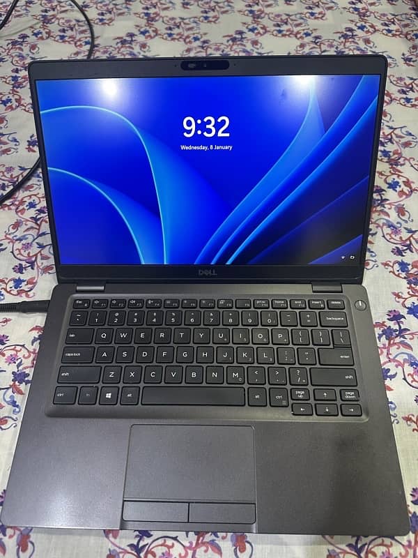 laptop i7 8 gen l5300 3