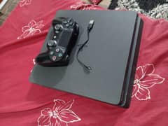 PS4 slim