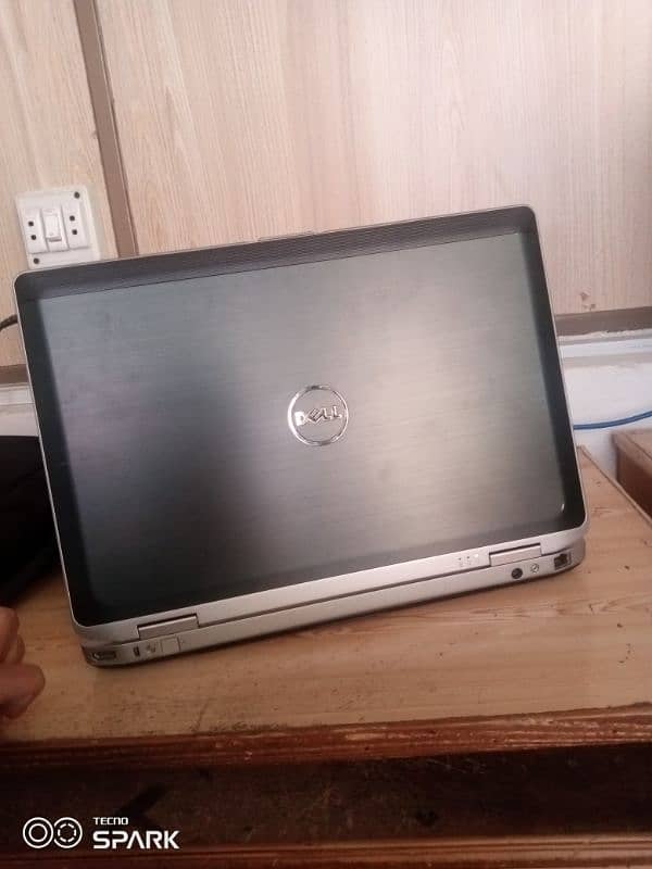 Dell laptop window 10 Pro 2