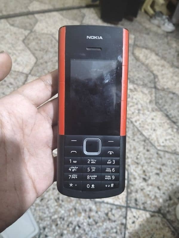 Nokia 5710 express music 0