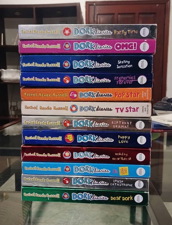 Dork Diaries Book Set 0