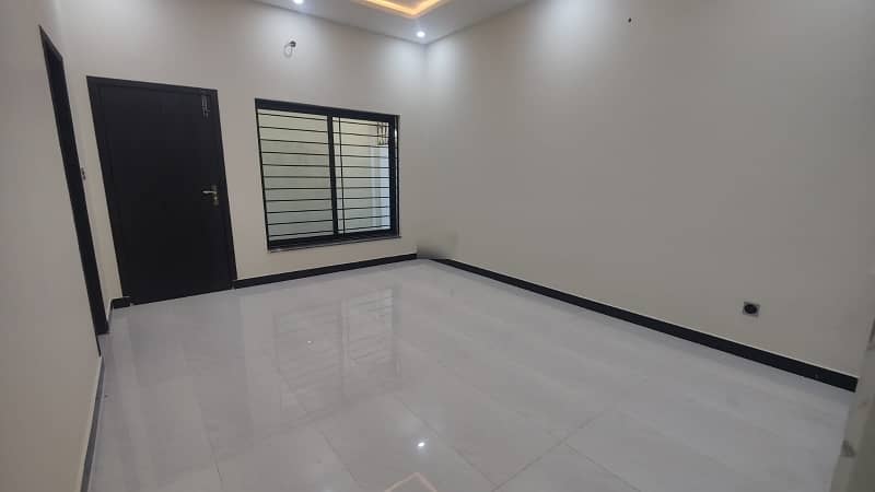 Upper Portion For rent In G-15/2 Islamabad 2